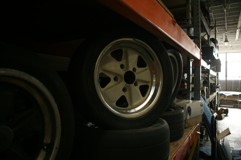 Illustration for article titled My visit to Magnus Walker's garage.